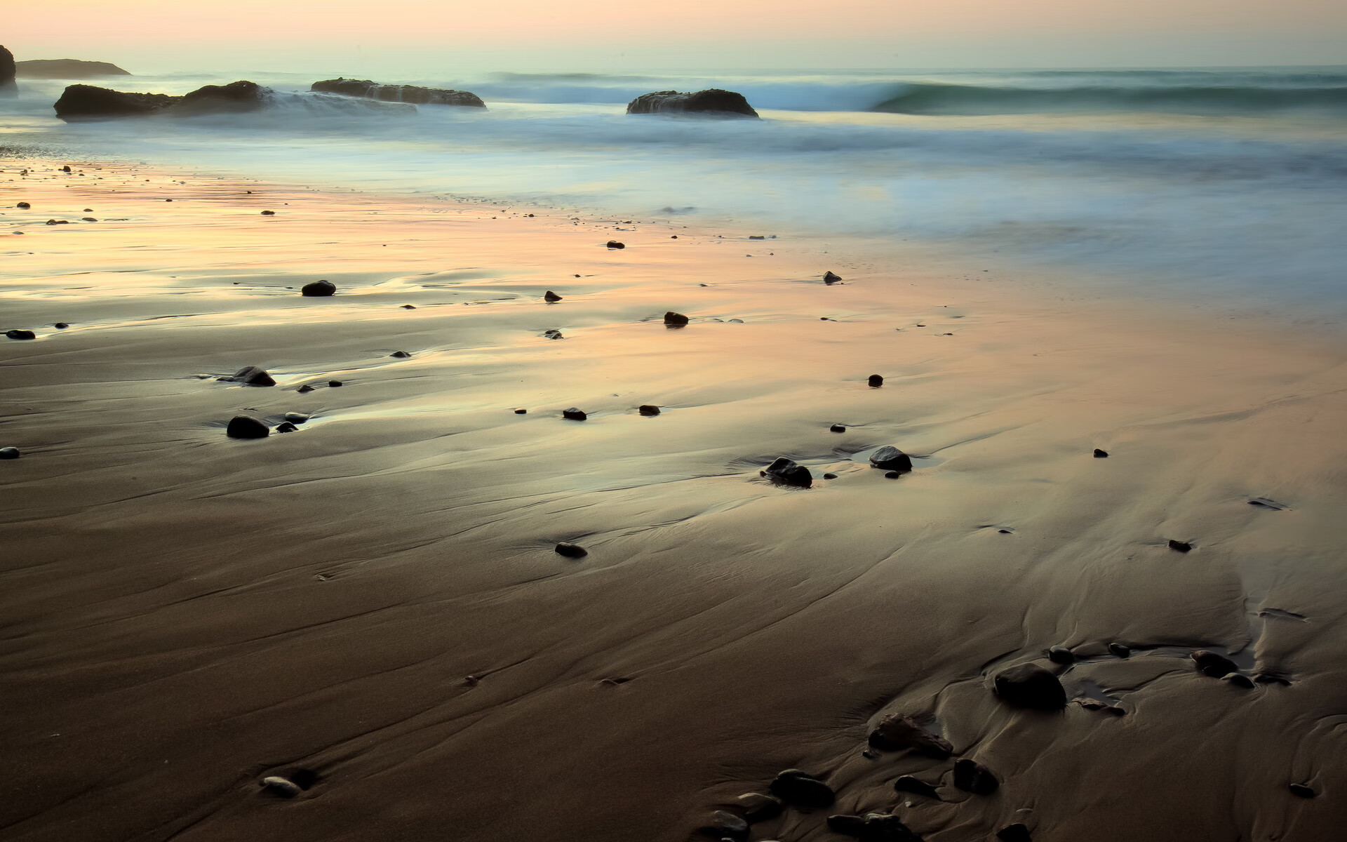 开云体育APP-“校园足球特色课程助力青少年身心健康发展”，校园足球课程教学指南