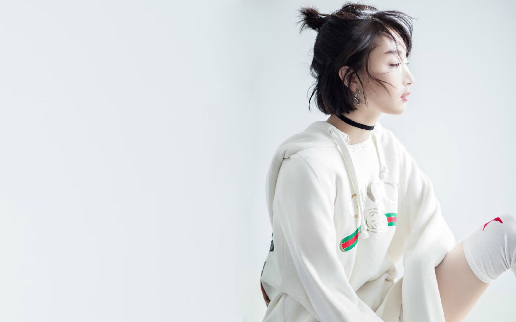 中国足球的球迷观赛体验提升方案实施，观战足球比赛