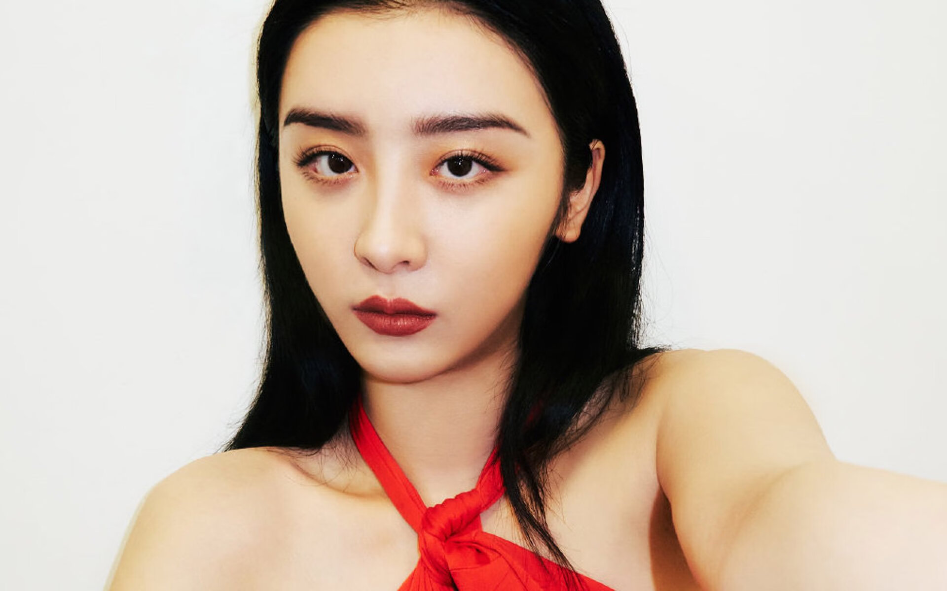 德国中场展现神勇，斯洛文尼亚队击溃,双方擦出的火花让人过目难忘