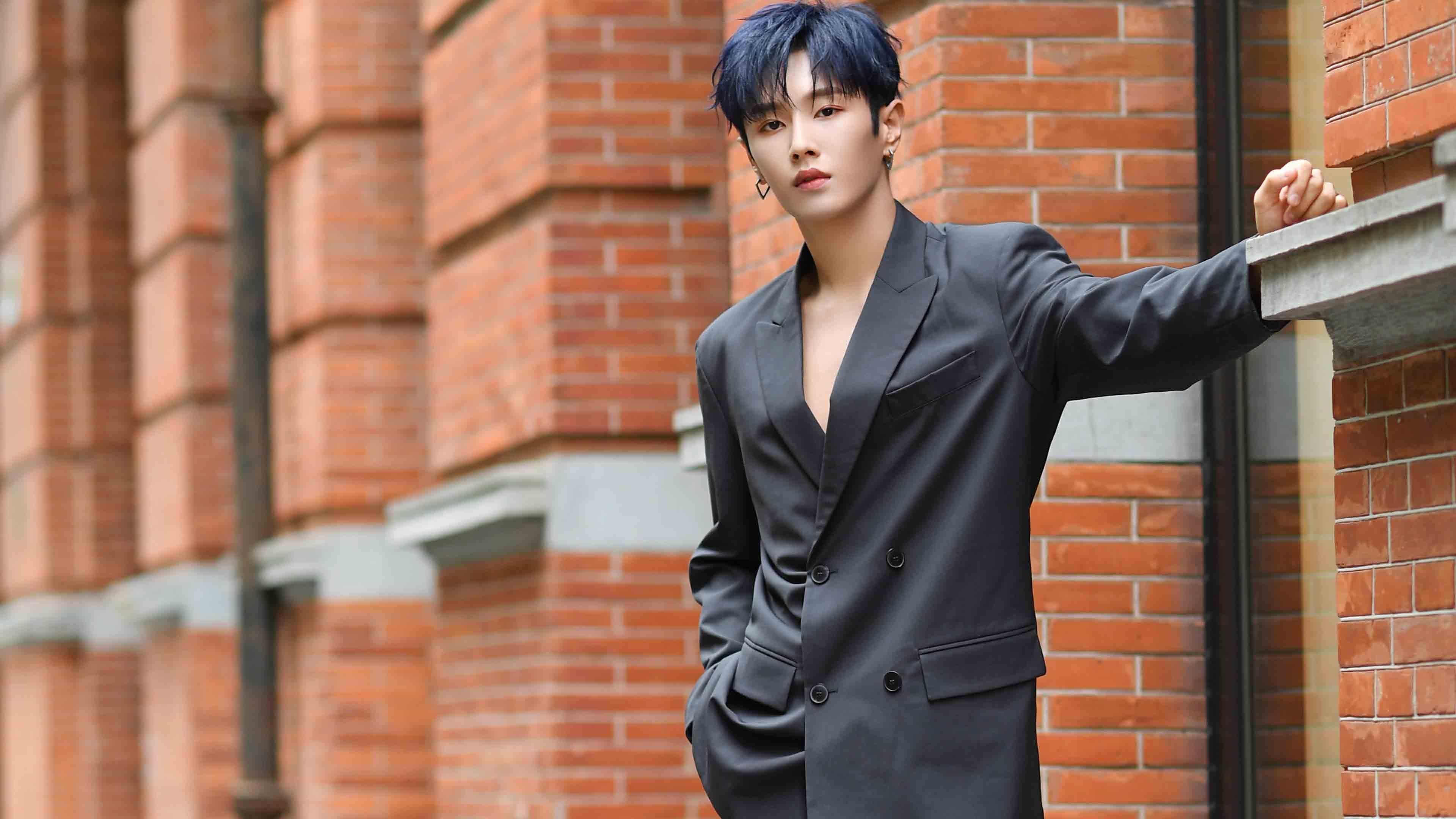 曼城力挽狂澜赛进四强，夺冠前景平路漫漫，曼城最精彩的比赛