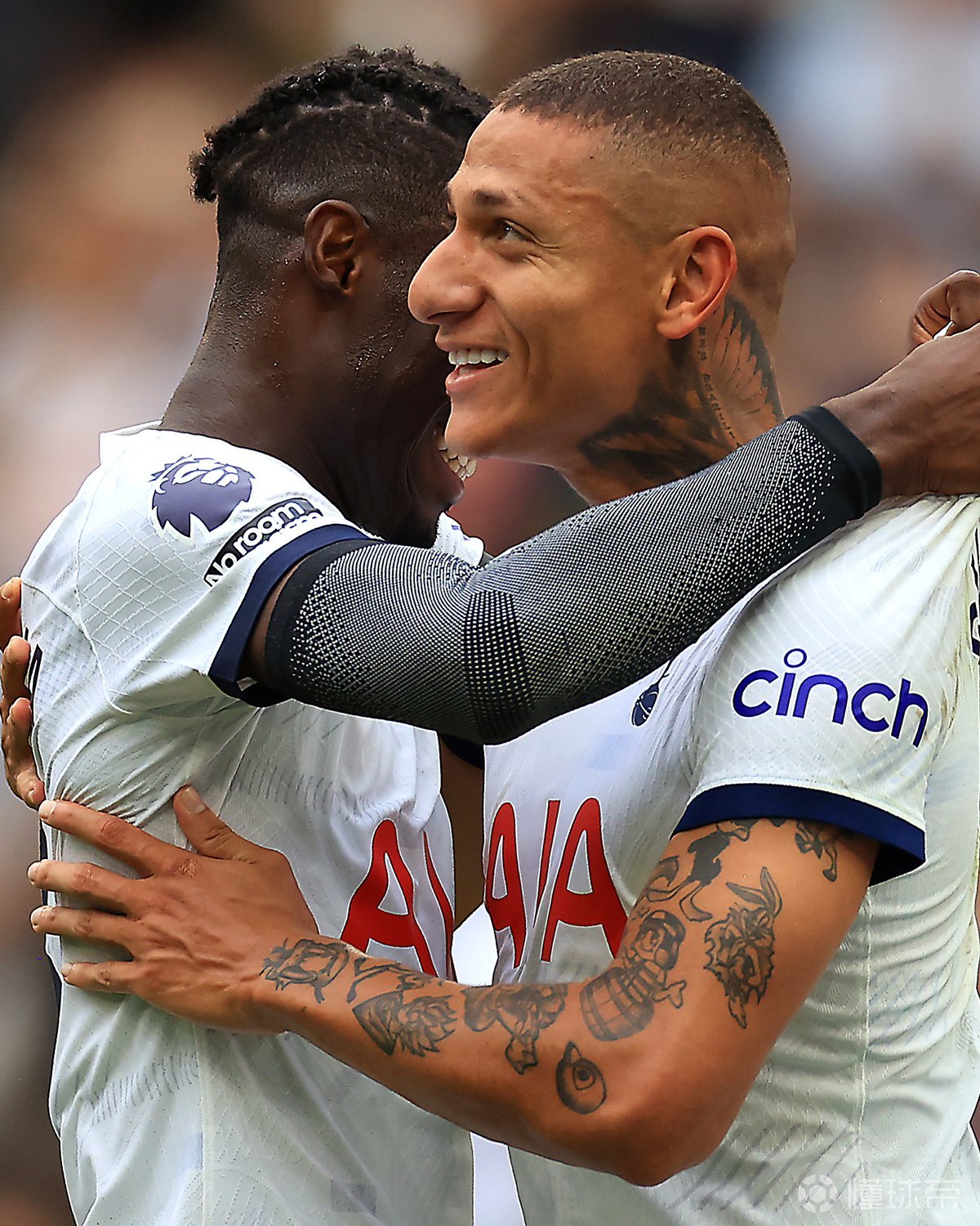 热刺逆转取胜，赛季中期表现点评的简单介绍