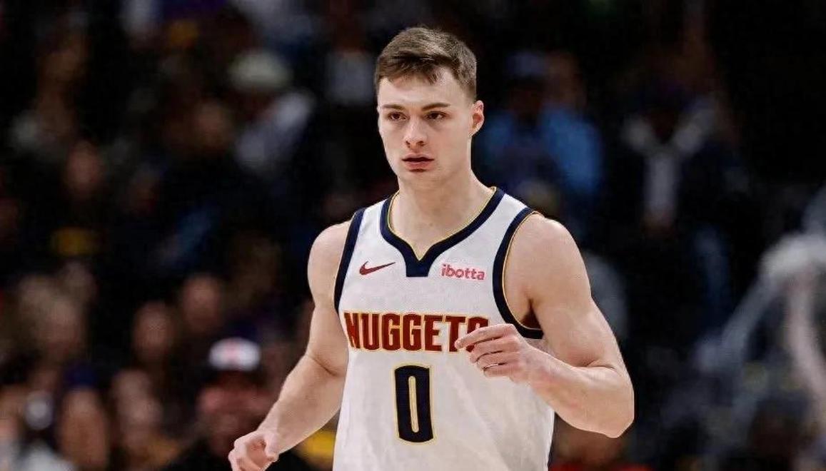 新秀球员初入NBA的蜕变与挑战